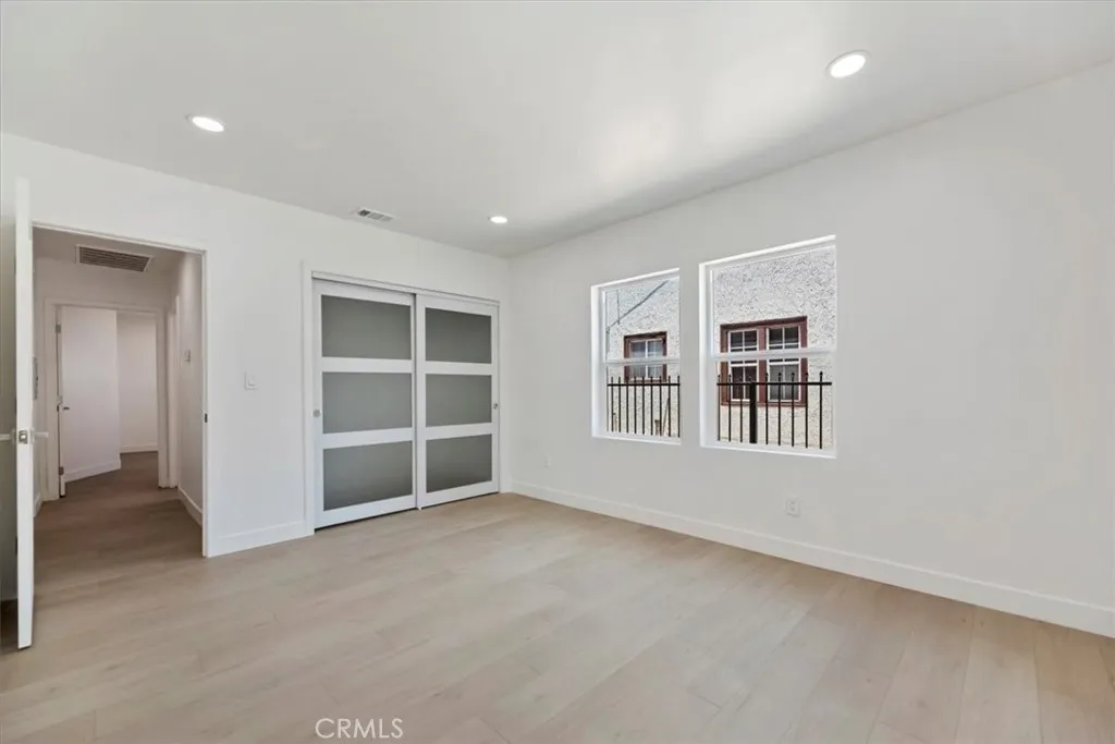 3011 5th, Los Angeles, California 90018 home-pic-23